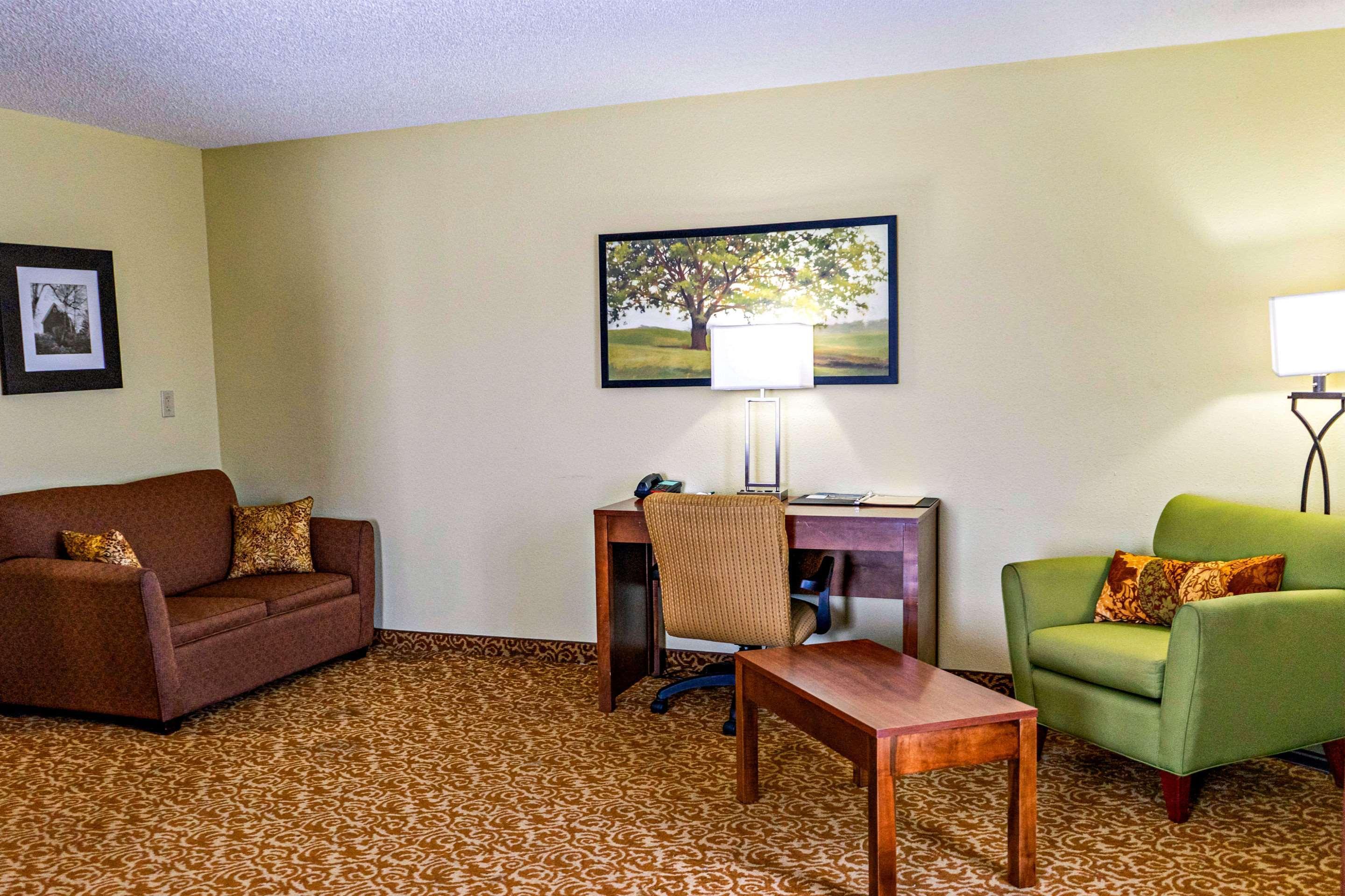 Hotel Quality North 3*